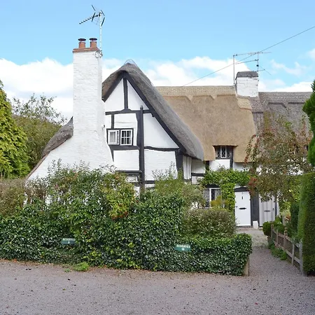 Hathaway Hamlet Stratford-upon-Avon Exterior photo